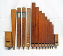 Serie di canne di legno